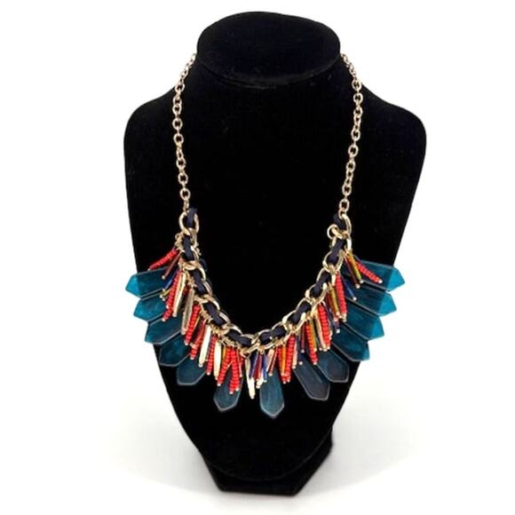 Costume Jewelry from Local Estate Sale – Necklace and Matching Earrings only $12 - Picture 3 of 6